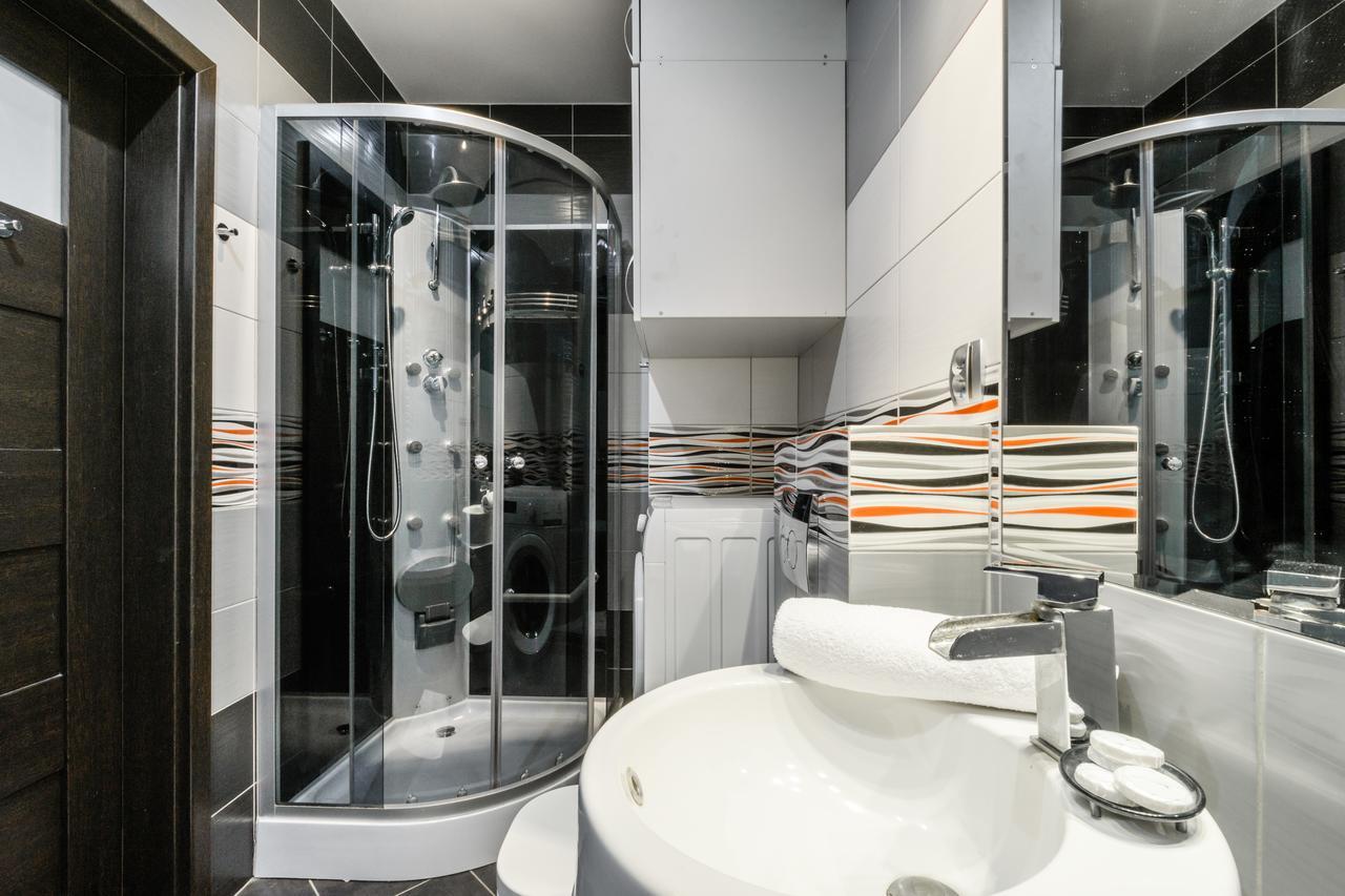 P&O Serviced Apartments Goclaw Warszawa Exteriör bild